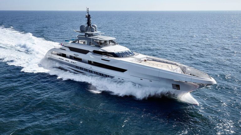 Heesen Yachts