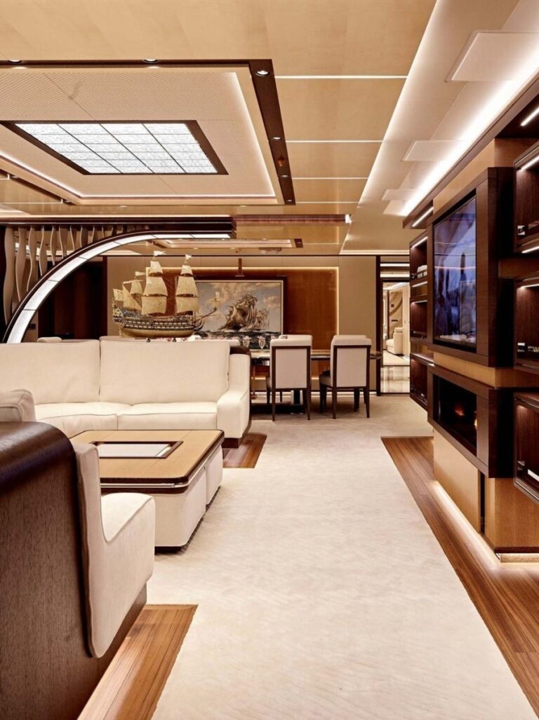 The 70m Yacht GALACTICA SUPER NOVA