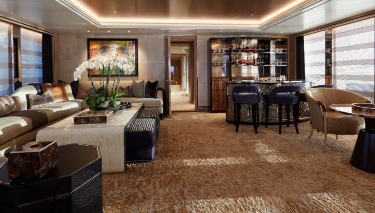 beautiful saloon with bar area