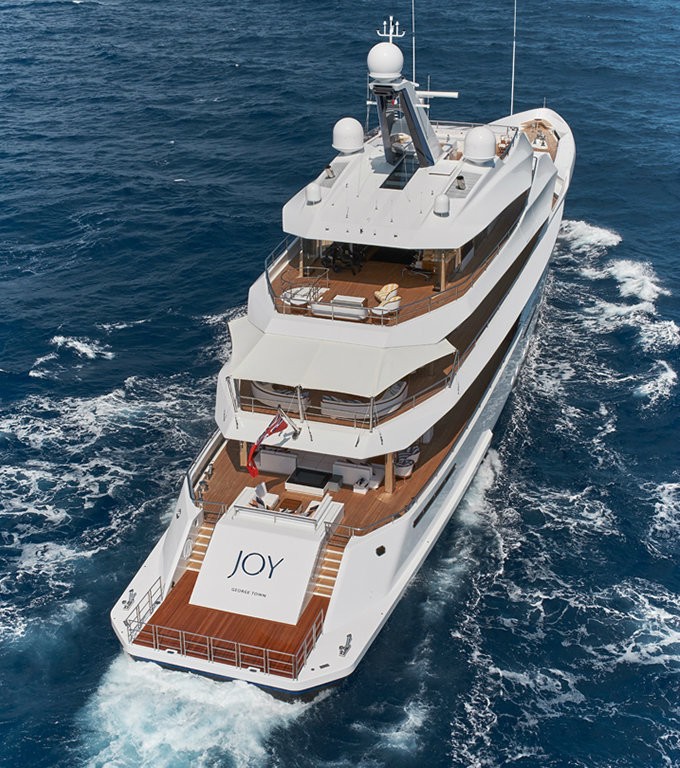 The 70m Yacht JOY