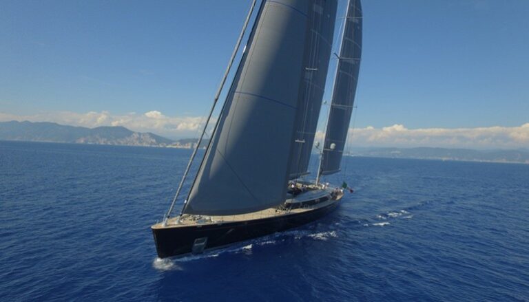 The 70m Yacht SYBARIS