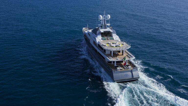The 72m Yacht STELLA MARIS