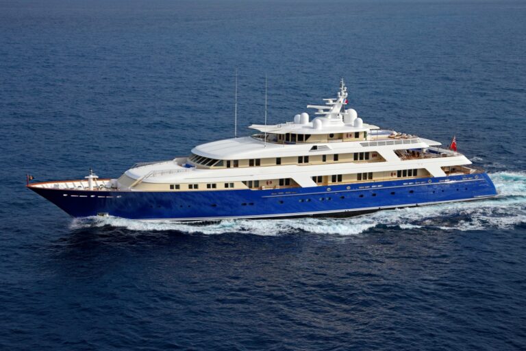 73m CUSTOM SUPERYACHT