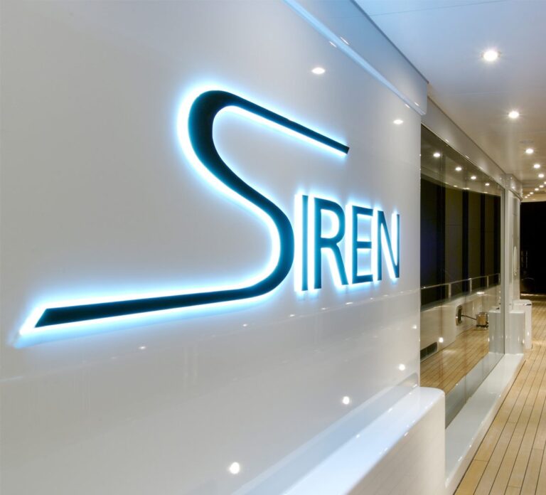 Close Up: Yacht SIREN's Siren Image