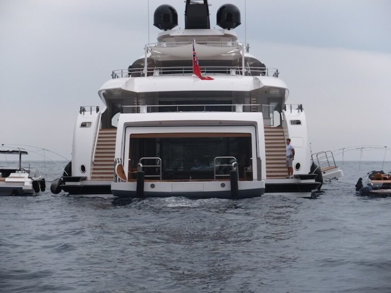 The 73m Yacht YALLA