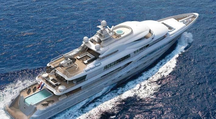 The 74m Yacht PLVS VLTRA