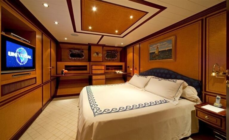 Guest's Cabin On Board Yacht ENIGMA