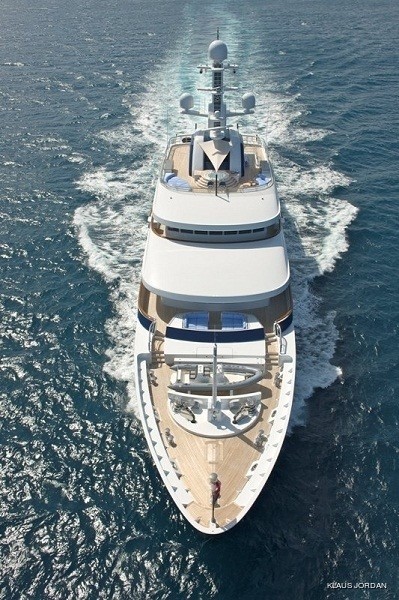 aerial view of the bow