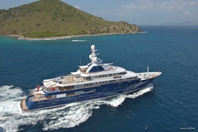 Cruising aerial view