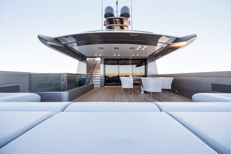 The 77m Yacht SILVER FAST