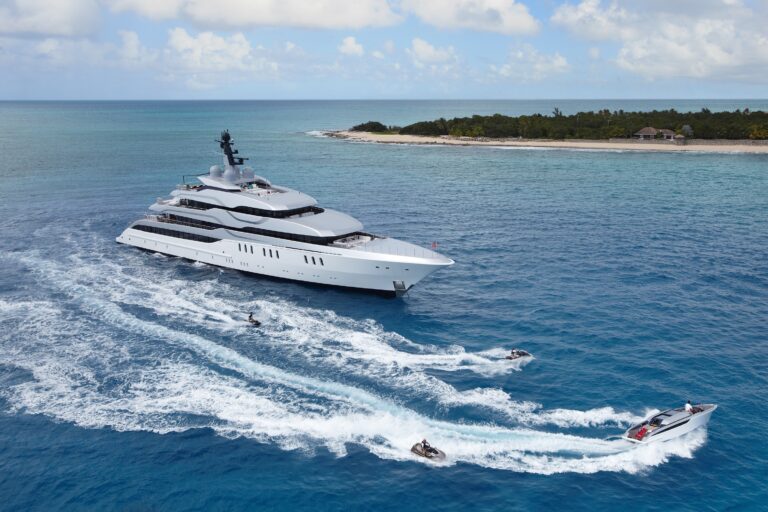 The 77m Yacht TANGO
