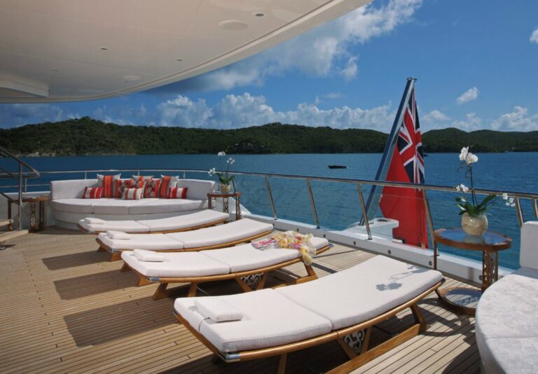 The 78m Yacht AMARYLLIS