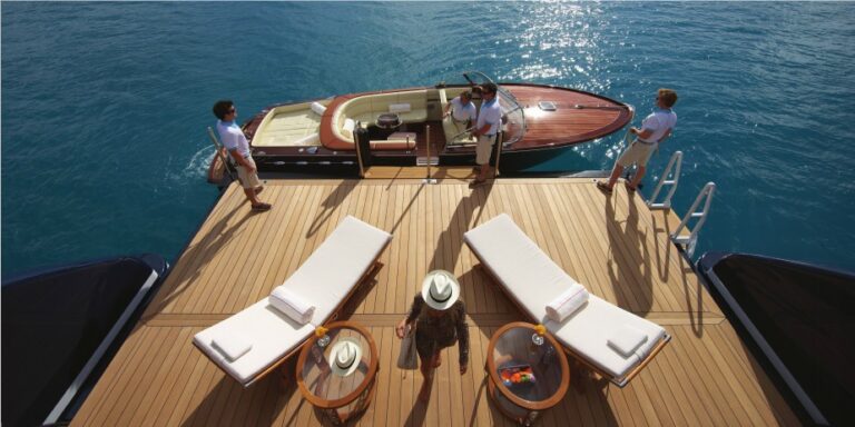 The 78m Yacht AMARYLLIS