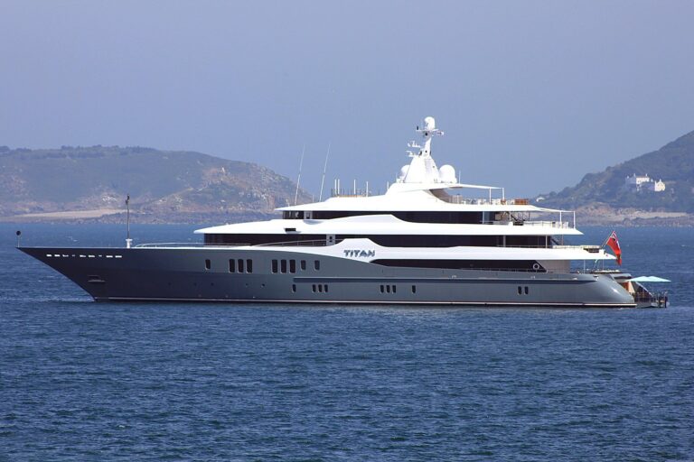 Overview On Board Yacht TITAN