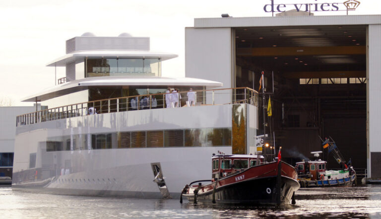 78m mega yacht VENUS - Photo by Kees Torn