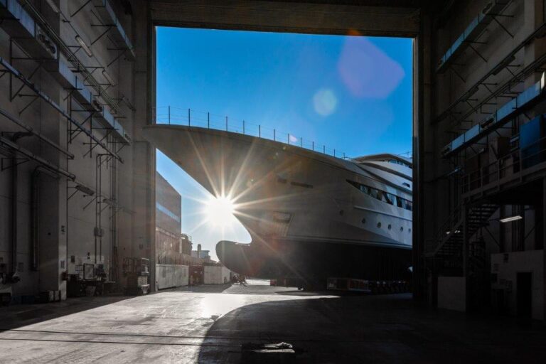 79m CRN Yacht CRN 135 MIMTEE