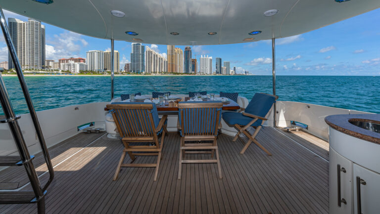 Aft deck dining