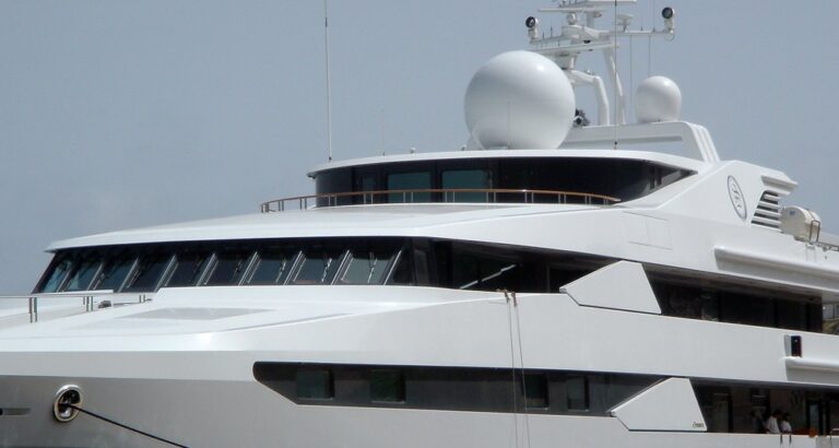 The 80m Yacht STARGATE