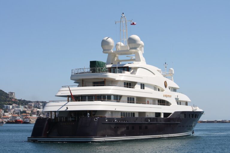 The 82m Yacht SARAFSA