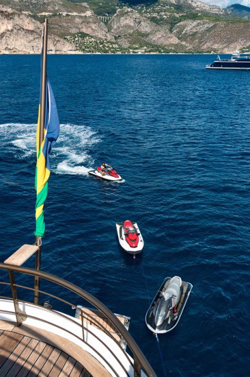 The 86m Yacht CHAKRA