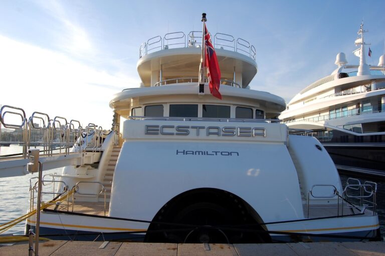 The 86m Yacht ECSTASEA