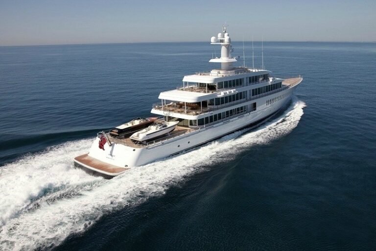 The 87m Yacht MUSASHI