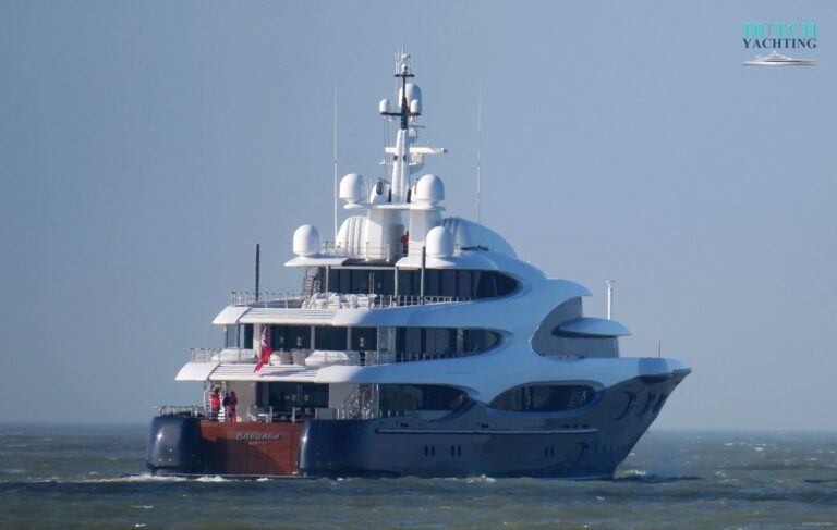 The 89m Yacht BARBARA