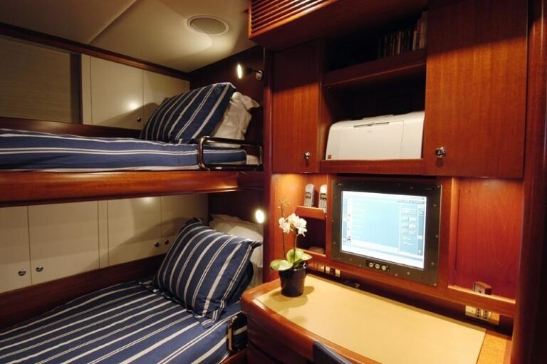 crew accommodation