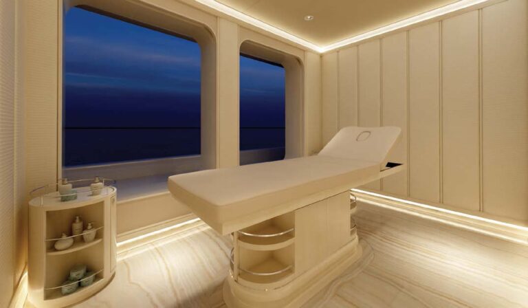 The 92m Yacht AQUARIUS