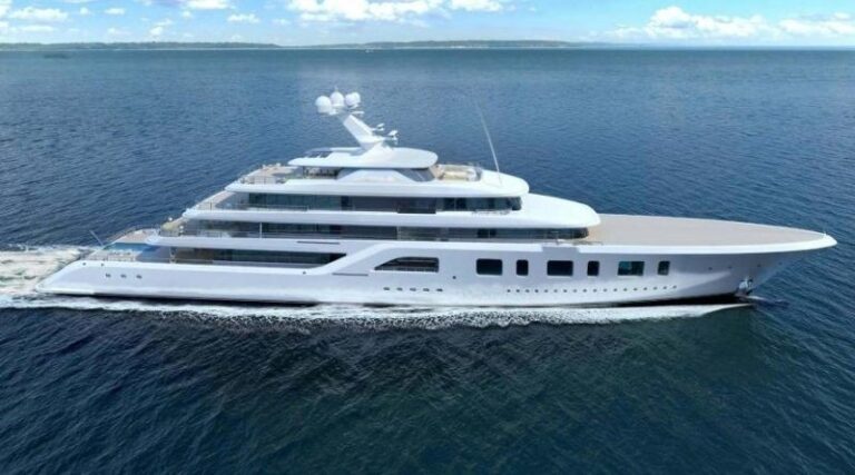 The 92m Yacht AQUARIUS