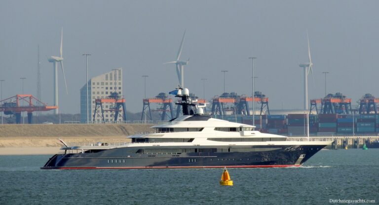 91m yacht by Oceanco