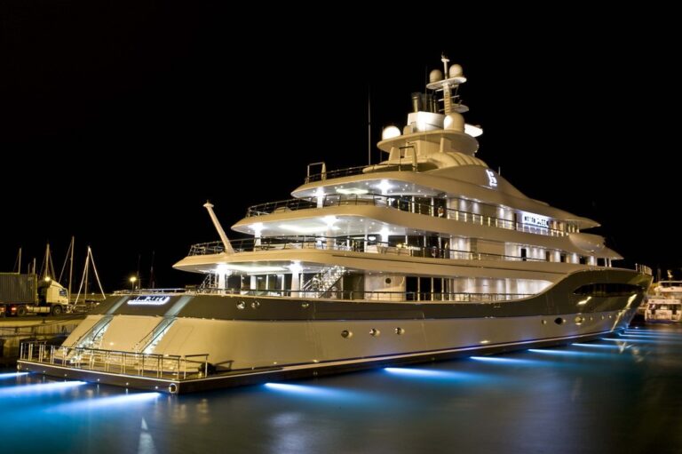 The 92m Yacht MAYAN QUEEN IV
