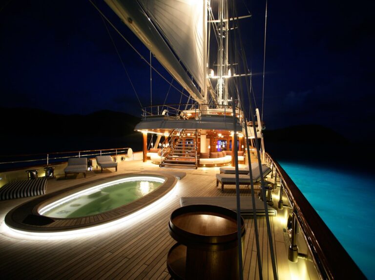 The 93m Yacht EOS
