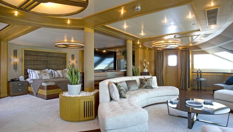 master suite seating area