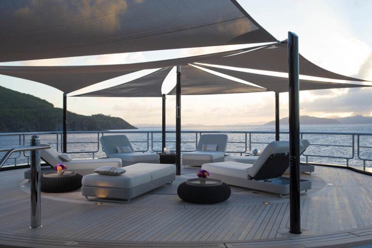 Sunbathing area on helipad