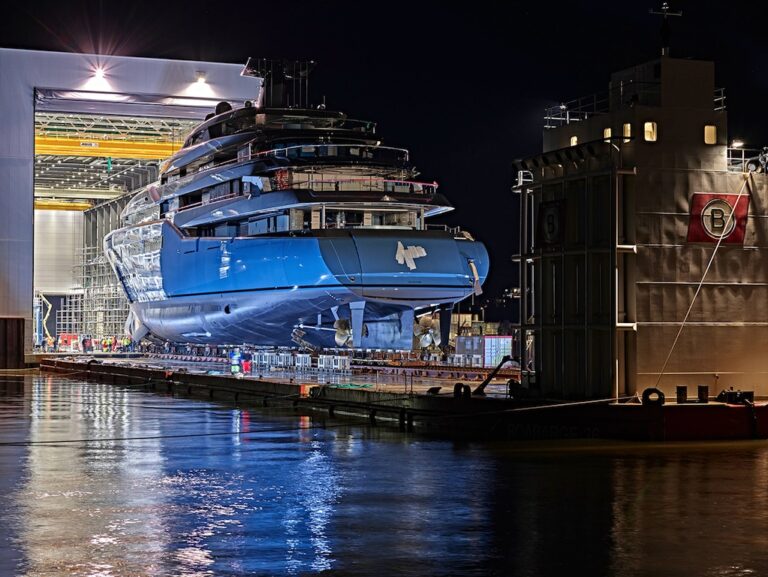 98m AVIVA