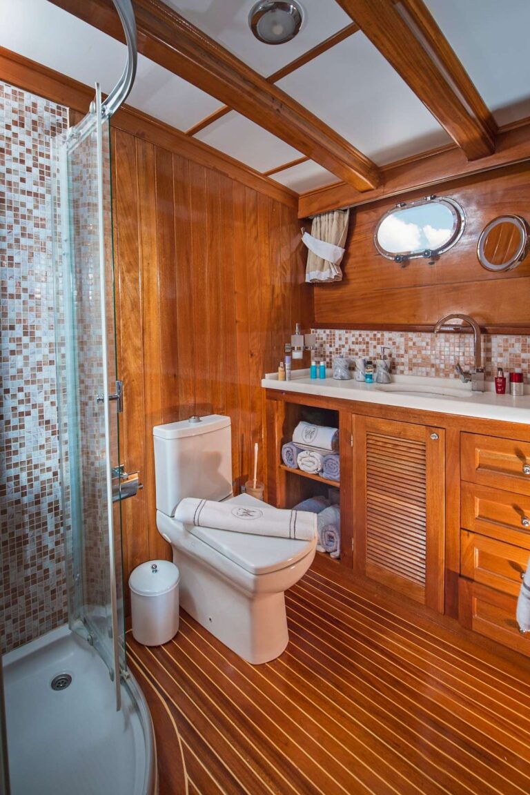 Ensuite