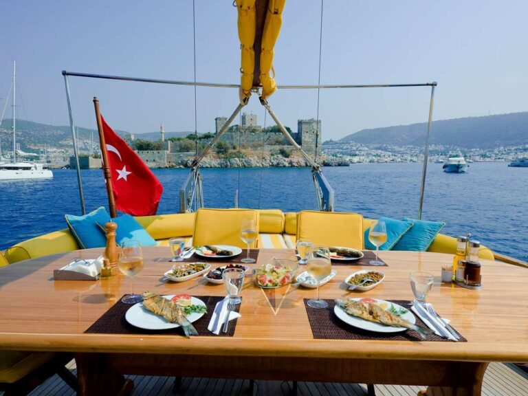 Alfresco dining