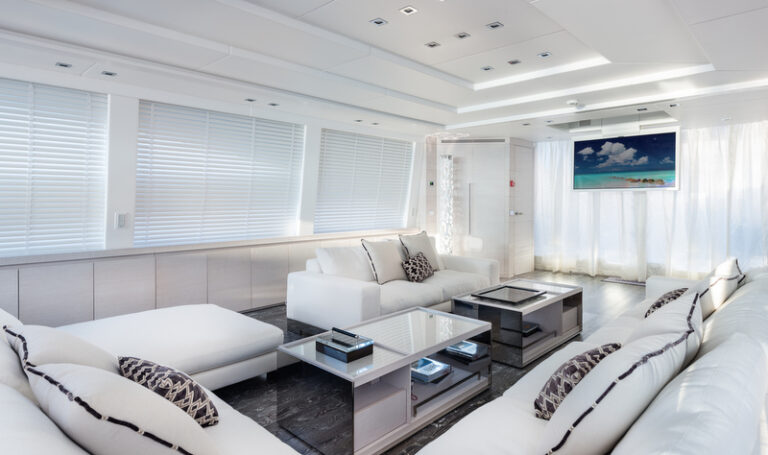 AB140 Yacht SEAFIRE - Interior