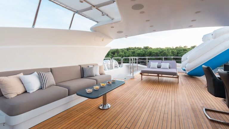 AFRICA I Exterior - Upper Deck