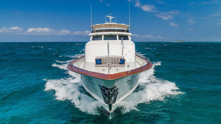 ALEXANDRA JANE Exterior