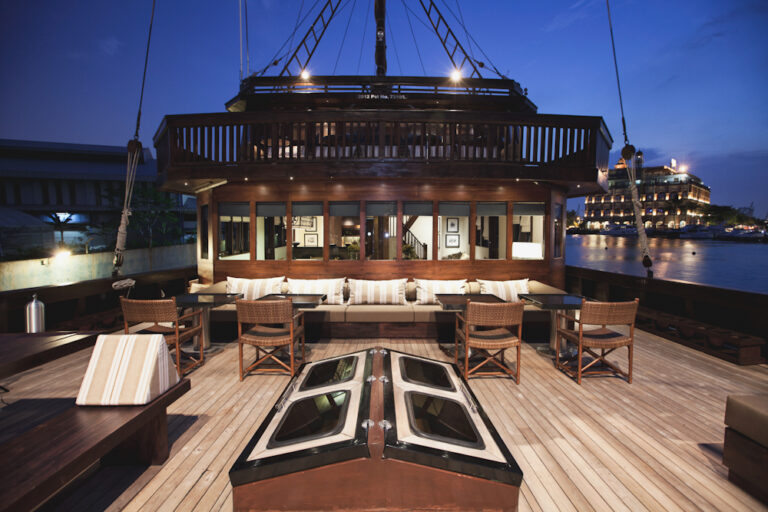ALILA PURNAMA - Foredeck