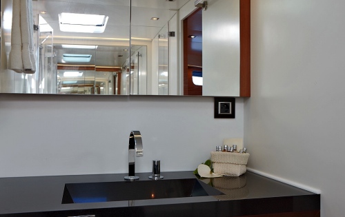 AMAZONCREEK - Bathroom