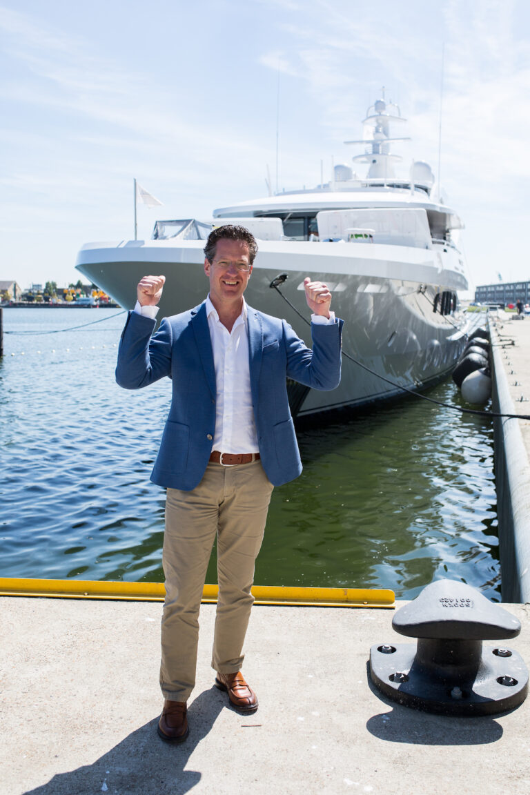 AMELS 188 - VOLPINI 2 And Hans Konings - Head Of Design