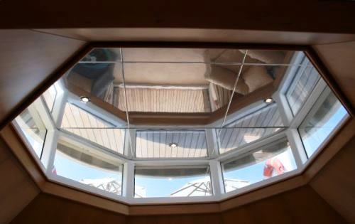 AMZ -  Skylight