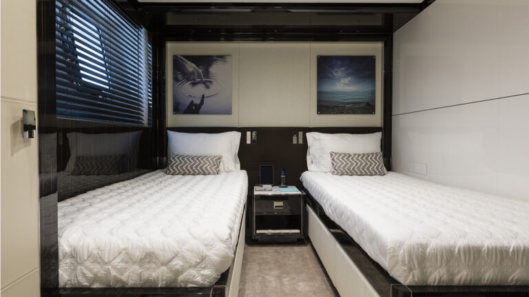Twin Cabin