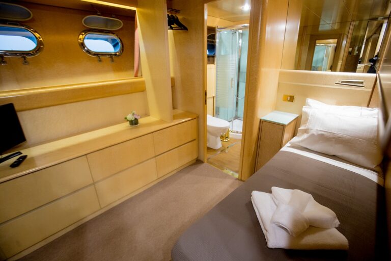 Cabin Detail