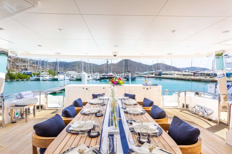 Alfresco Dining