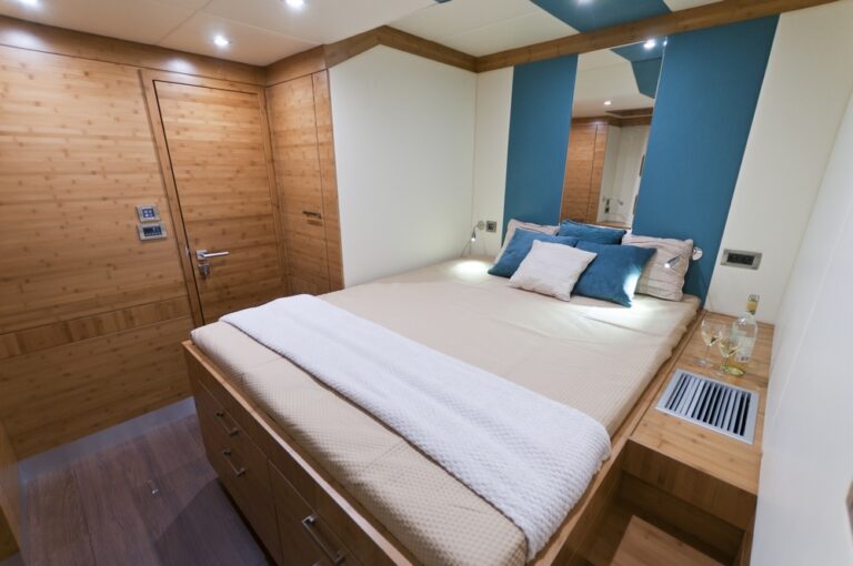 ANINI Double Guest Cabin