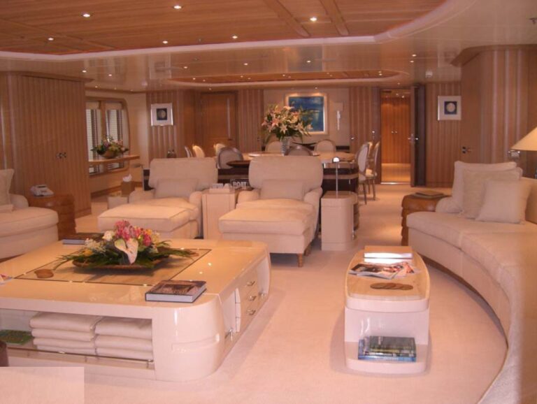 Saloon